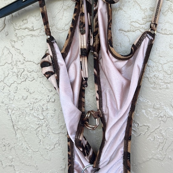 Mayra  brand new swimsuit - Picture 6 of 6